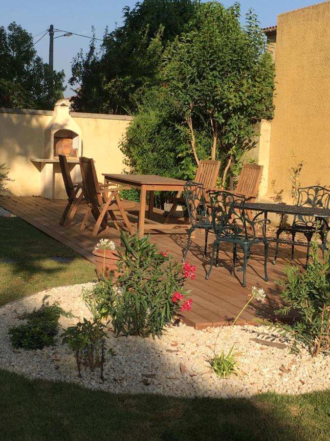 アヴィニョン Mas Halcyon Provence Bed & Breakfast エクステリア 写真